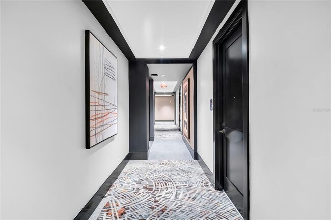 Building Photo - 275 1st Ave S