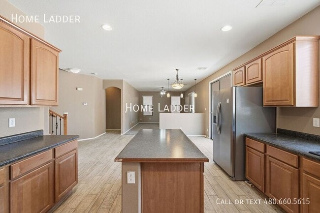 Building Photo - 45575 W Keller Dr