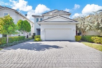Building Photo - 4091 Pelicano Way