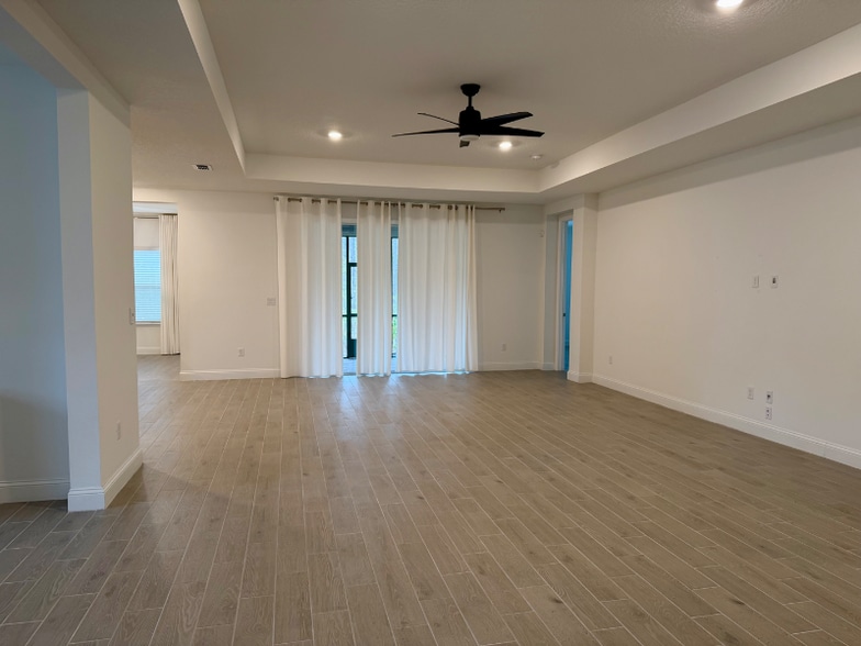 Building Photo - 75292 Weathersford Pl