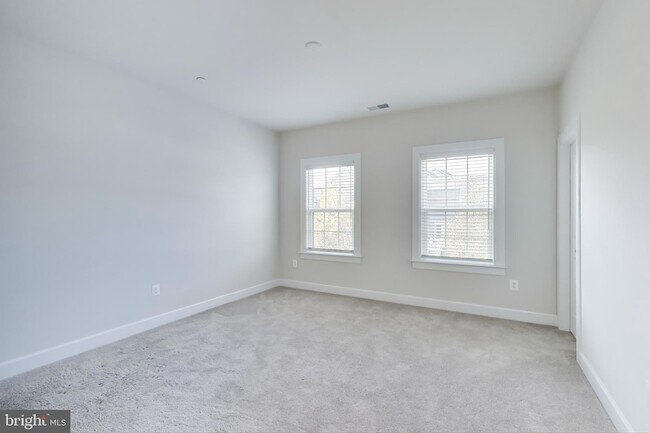 Building Photo - 21905 Woodcock Wy