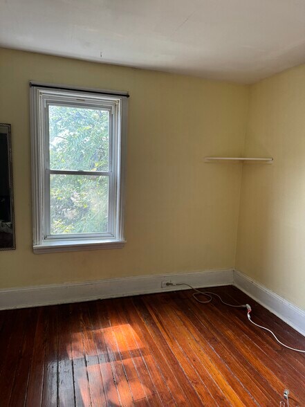 Building Photo - 2914 Poplar St