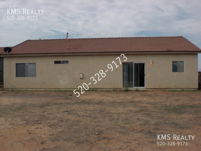 Building Photo - 6735 S Via Molino De Viento