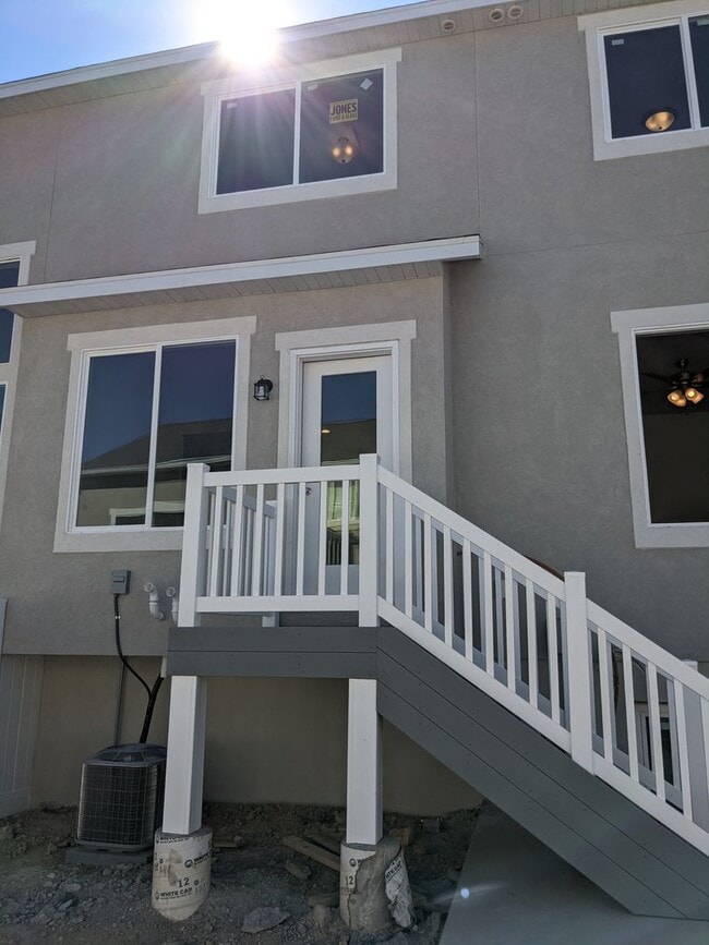 Building Photo - 3982 W 1650 N