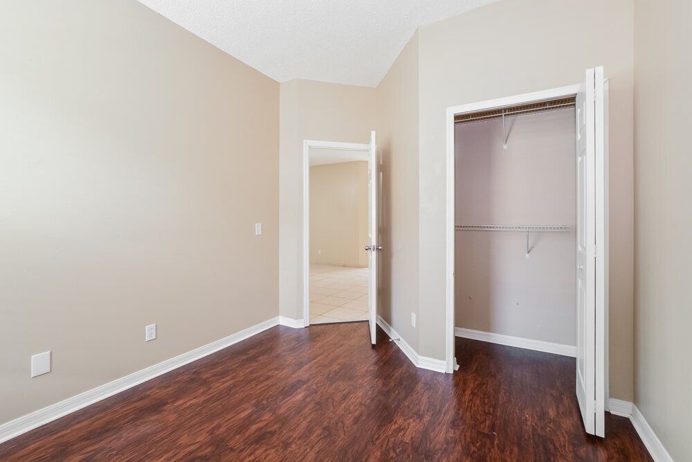 Building Photo - 4059 Boca Woods Dr