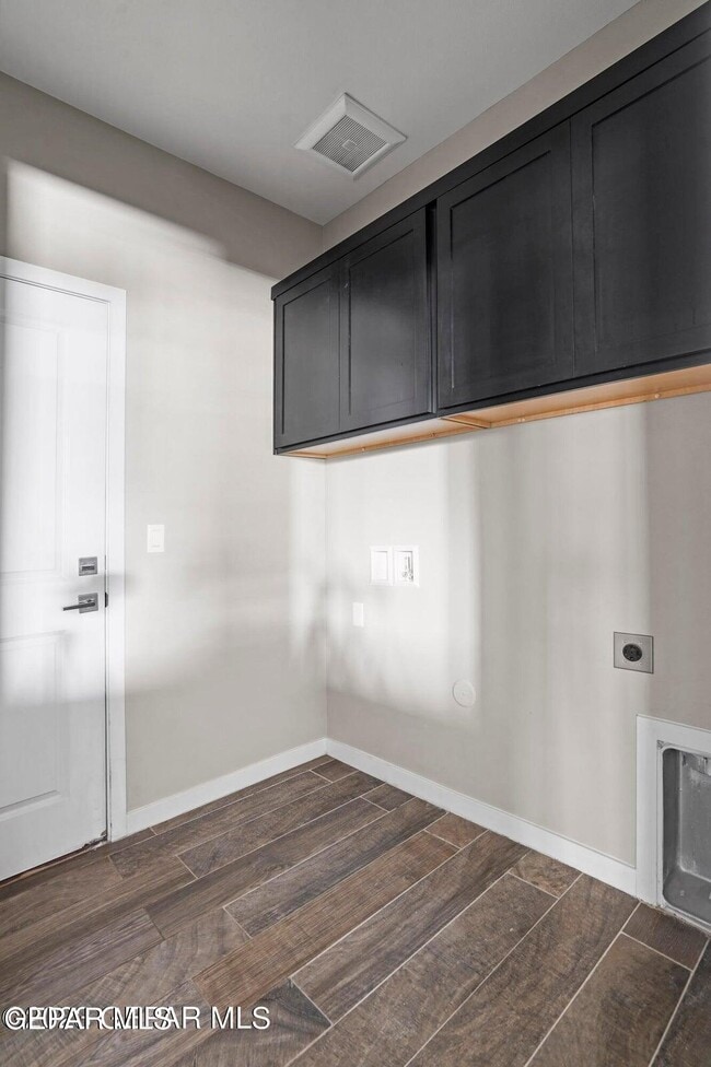 Building Photo - 14824 Willie Worsley Ave