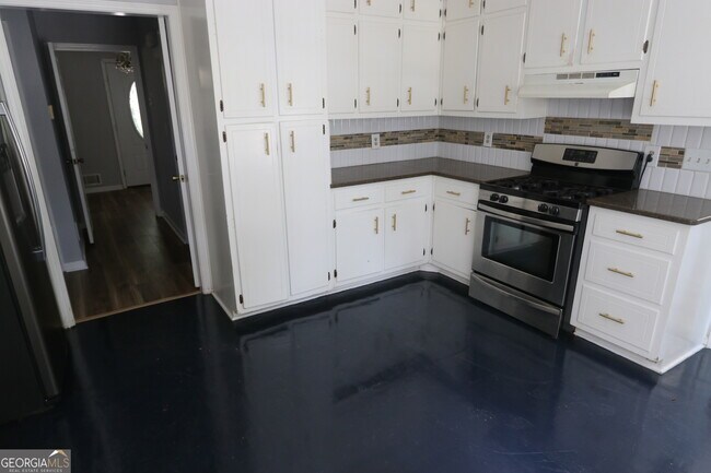 Building Photo - 2840 Spring Ridge Cir