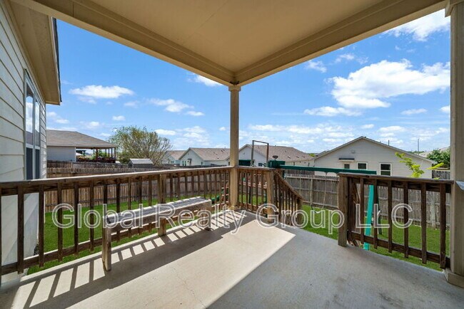 Building Photo - 10426 Rosalina Lp