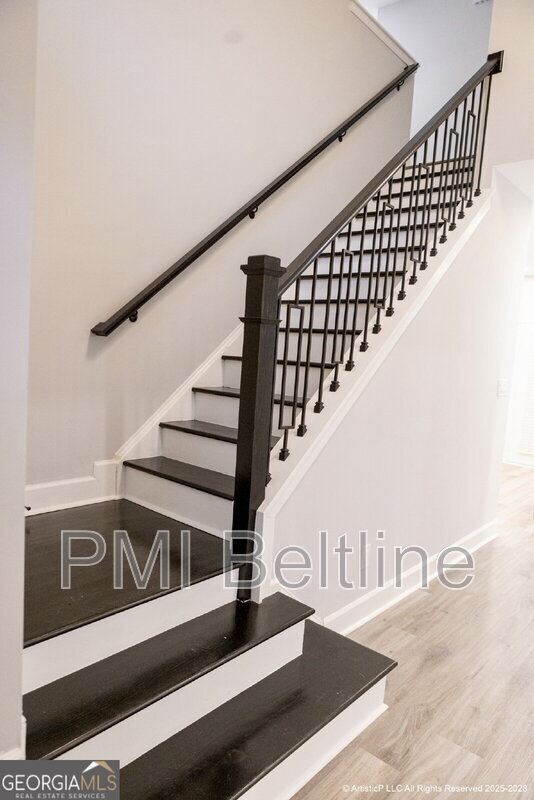 Building Photo - 4644 Creekside Cove