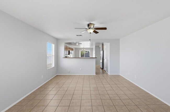 Building Photo - 21858 E Puesta Del Sol