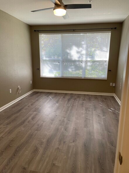 Current Vinyl plank floors (no carpet) - 2576 San Tecla St