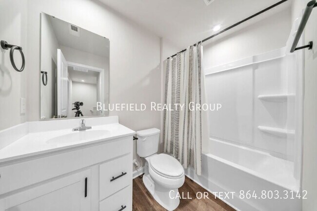 Building Photo - 158 Sarnesfield Wy