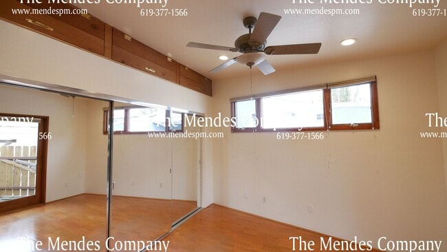 Building Photo - 933 Temple St