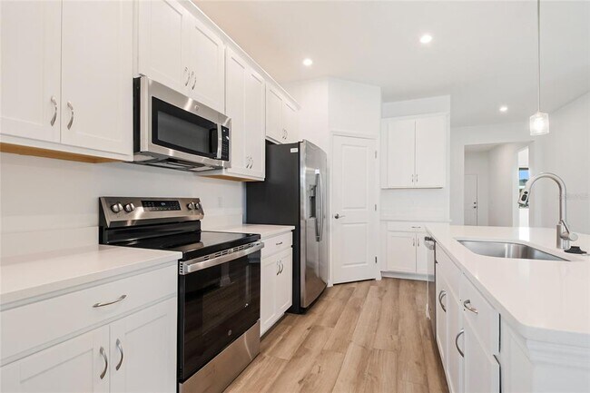 Building Photo - 434 Eventide Ave