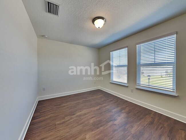 Building Photo - 16706 Cheyanne Ct