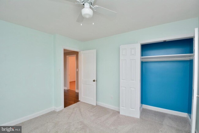 Building Photo - 109 Iroquois Way