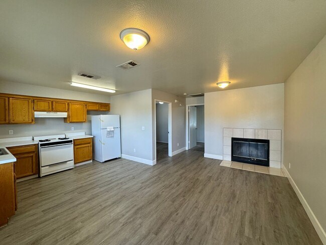 Building Photo - 3205 Fortier St