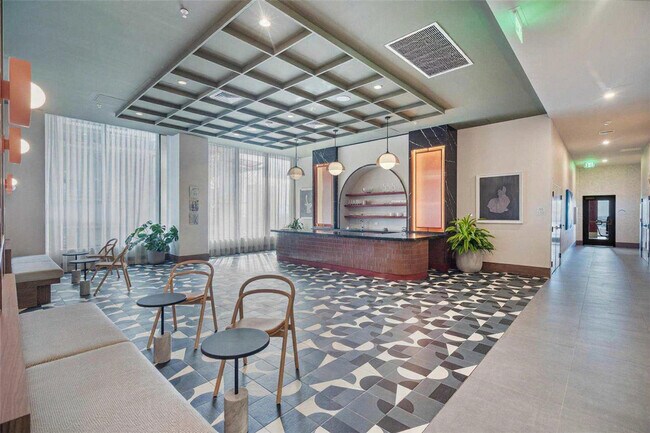 Building Photo - 601 N Miami Ave