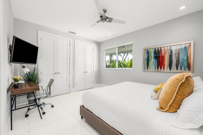 Building Photo - 3521 Glenwood Ct