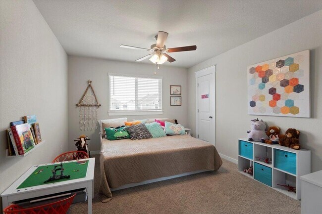 Building Photo - 1530 McKinney Dr