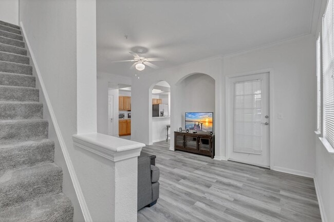 Building Photo - 10075 Gate Pkwy N