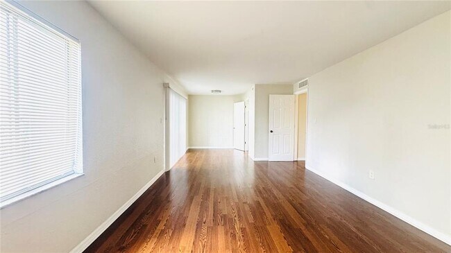 Building Photo - 4711 S Texas Ave