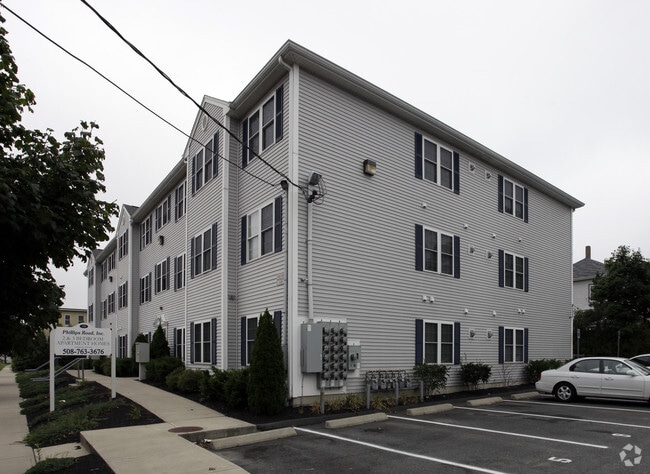 Building Photo - 735 Belleville Ave