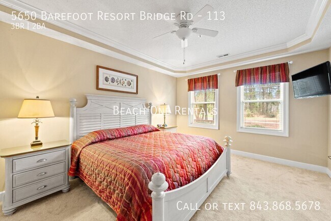 Building Photo - 5650 Barefoot Resort Bridge Rd