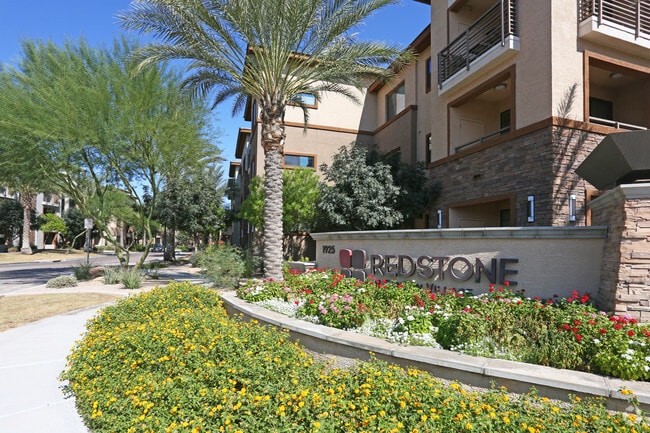 Signage - Redstone at SanTan Village
