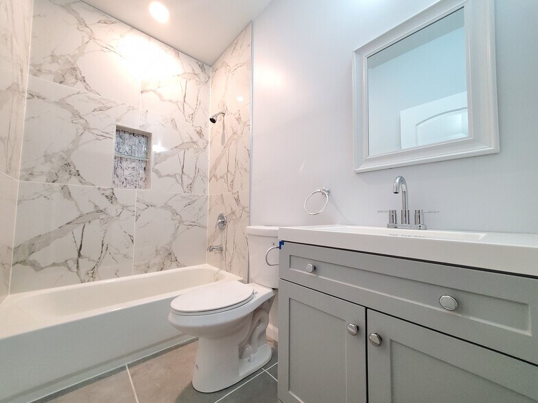 Building Photo - 149 Myrtle Ave