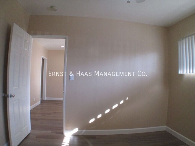 Building Photo - Wonderful 1 Bedroom Apartment with Most Ut...