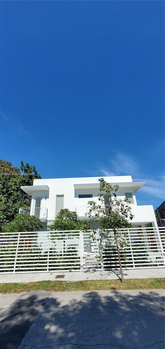 Building Photo - 3787 Thomas
