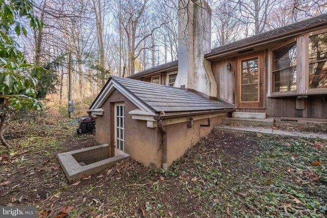 Building Photo - 22 Bertolet School Rd