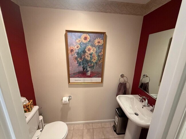 Building Photo - 184 Bishops Forest Dr