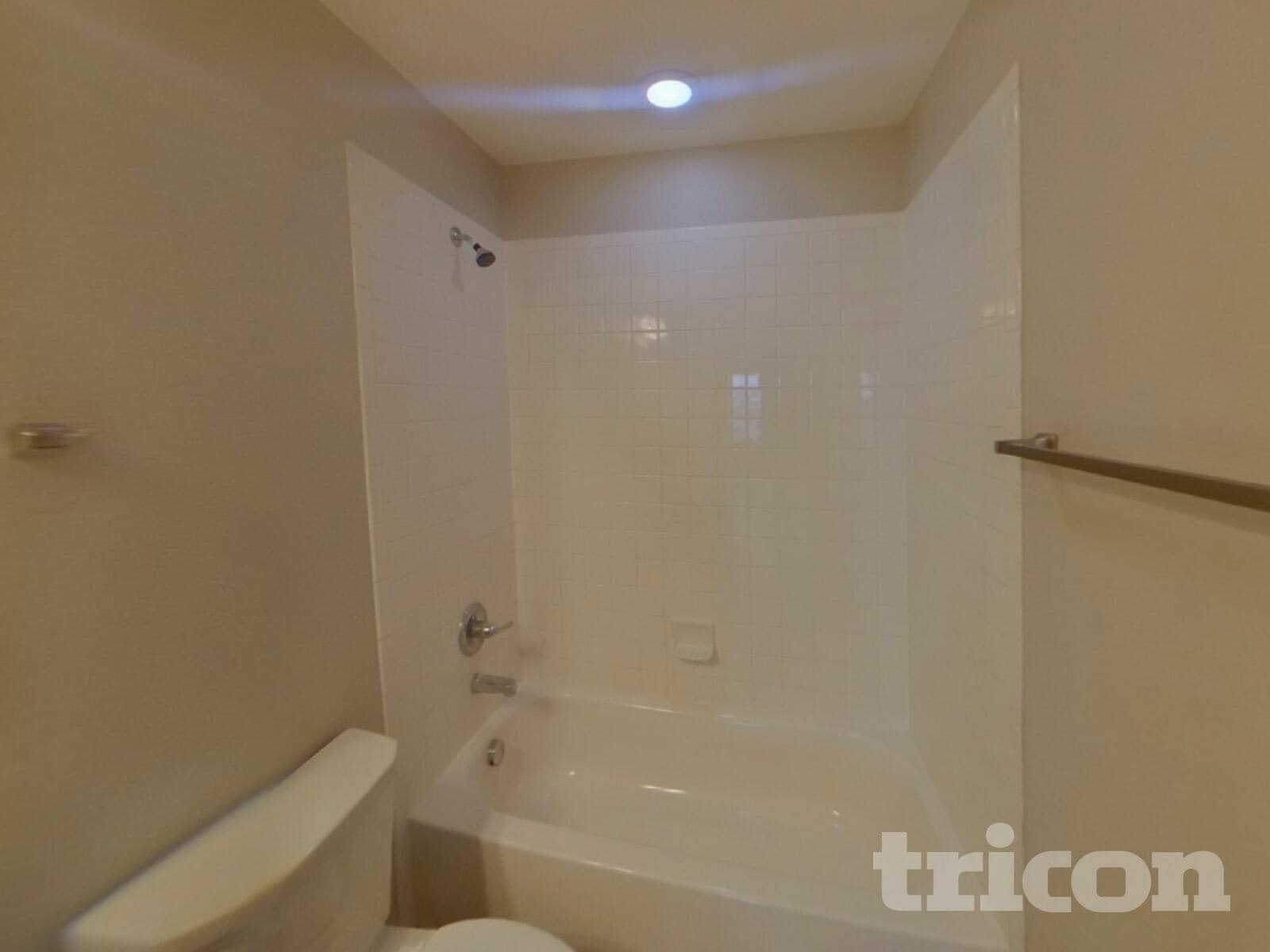 Building Photo - 1156 Raindrop Way