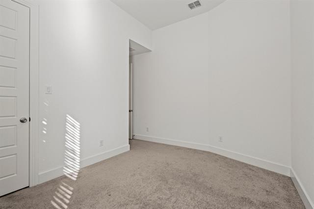 Building Photo - 1506 Snowdrop Dr