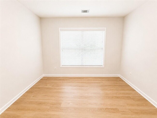 Building Photo - 2252 Jasmine Glen Dr