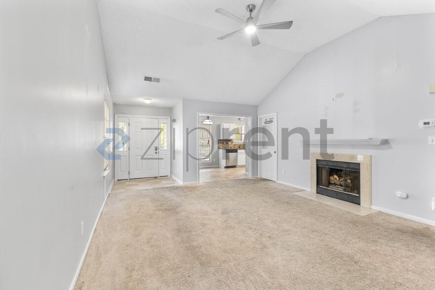 Building Photo - 922 Treasure Pl SW