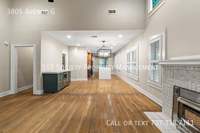 Building Photo - 3805 Avenue G