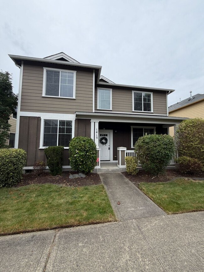 Building Photo - 1415 Grindstone Dr SE
