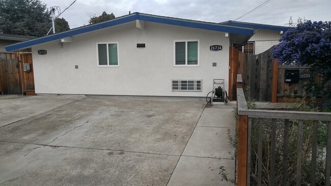 Primary Photo - Brand new in law/studio unit with private ...