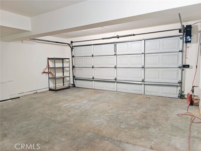 Building Photo - 614 Timberwood