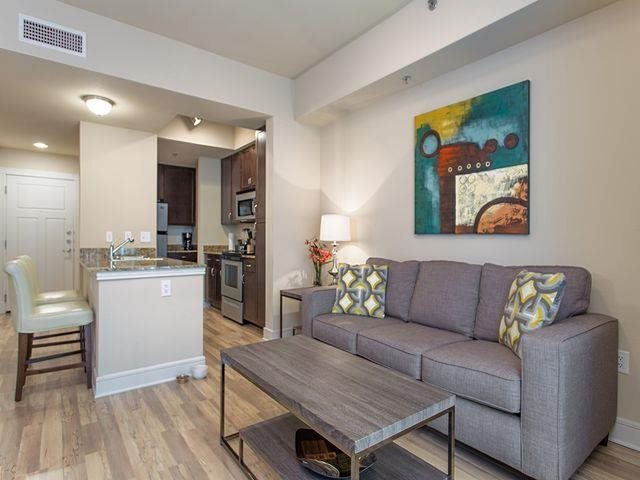 Building Photo - 44 Rainey St