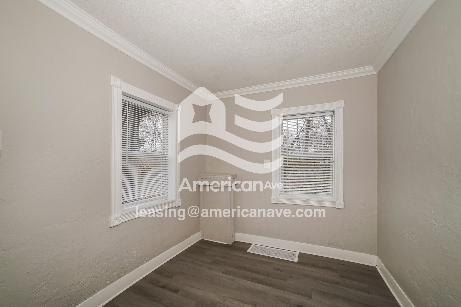 Building Photo - 500 Scenic Park Dr