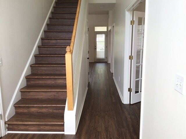Building Photo - 328 Rice Bay Dr