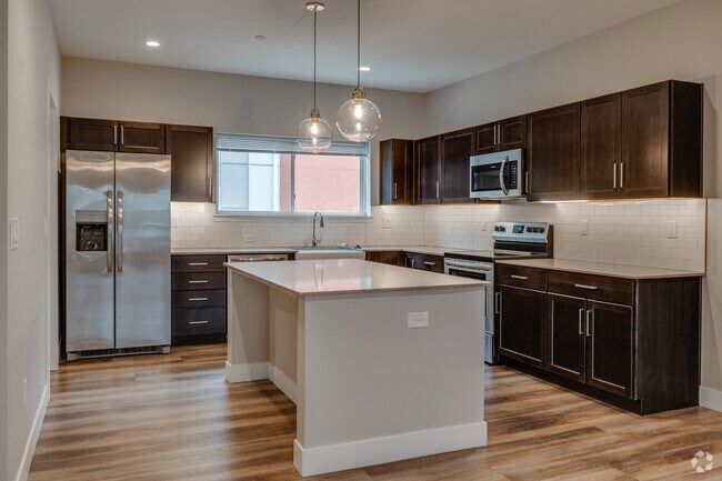 3 BR, 3.5 BA - 1,520 SF - Kitchen - Baseline Townhomes