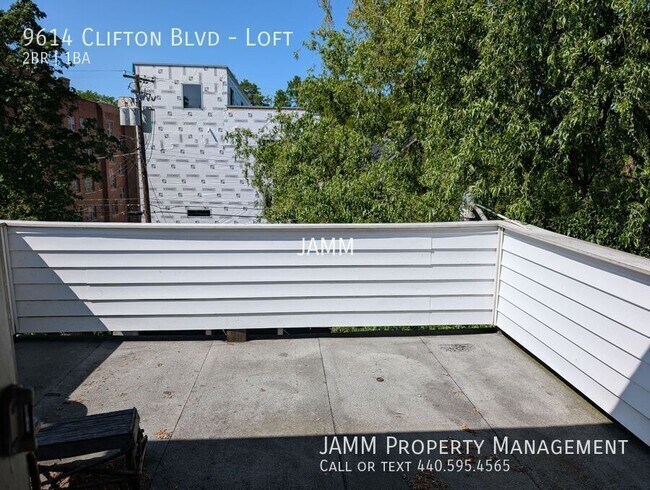 Building Photo - 9614 Clifton Blvd