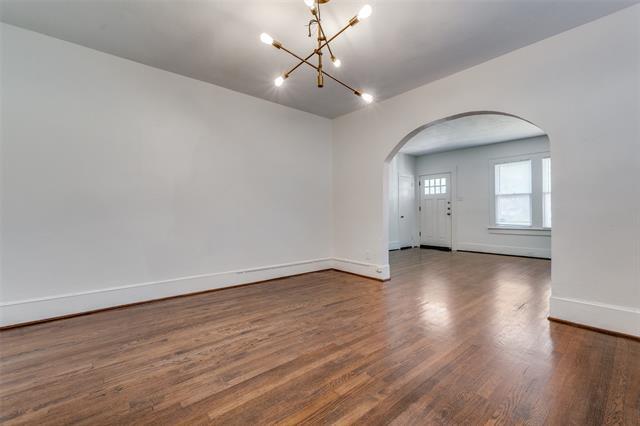 Building Photo - 732 N Windomere Ave