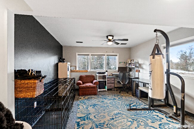 Building Photo - 9202 Cam Island Cir