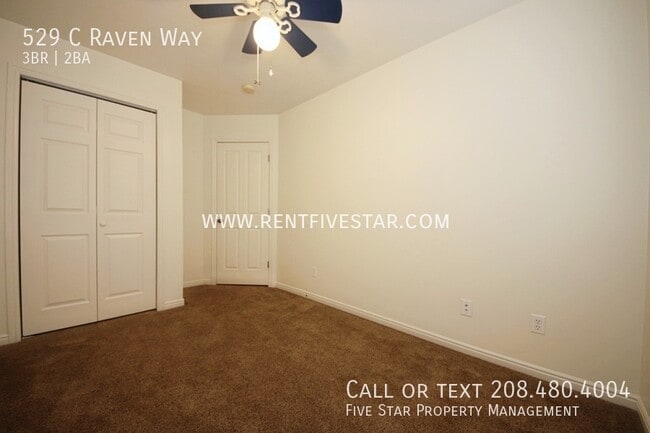 Building Photo - 529 Raven Way